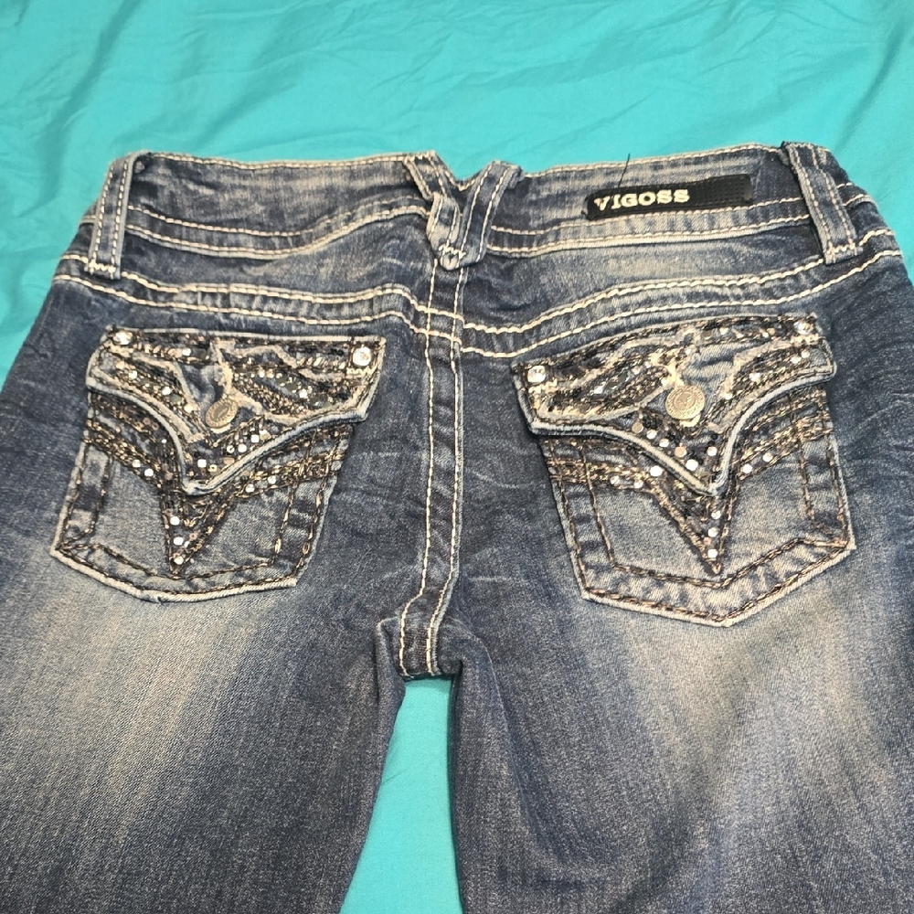 Vigoss Women's Denim Jeans with Sparkling Pocket Details